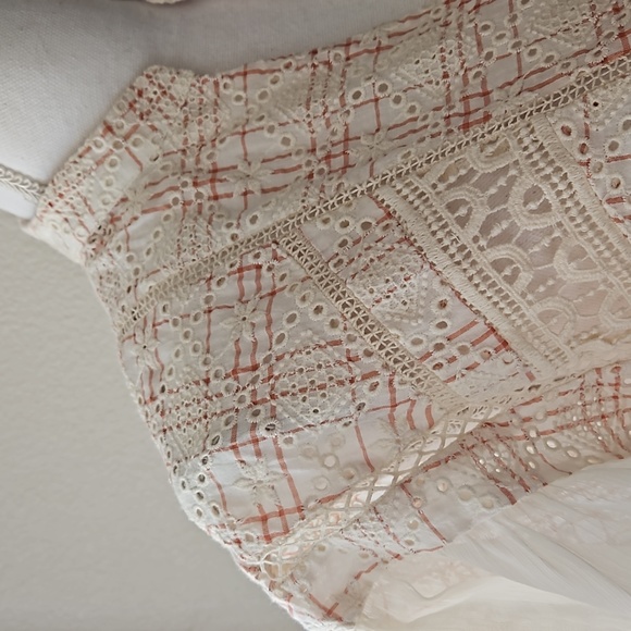 NWT Anthropologie Akemi + Kin Lindy Embroidered Blouse - Picture 4 of 11